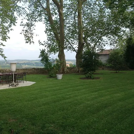 Manoir Saint-louis Bed & Breakfast Bouglon