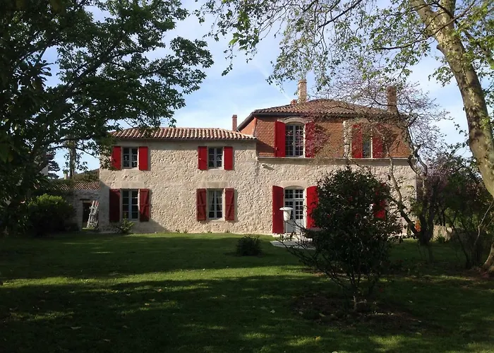 Manoir Saint-louis Bed & Breakfast